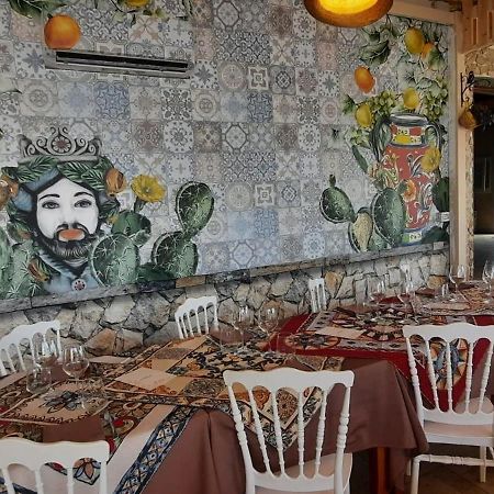 El Pavino Agriturismo Ristorante Pizzeria Alloggi Porticalazzo Eksteriør billede