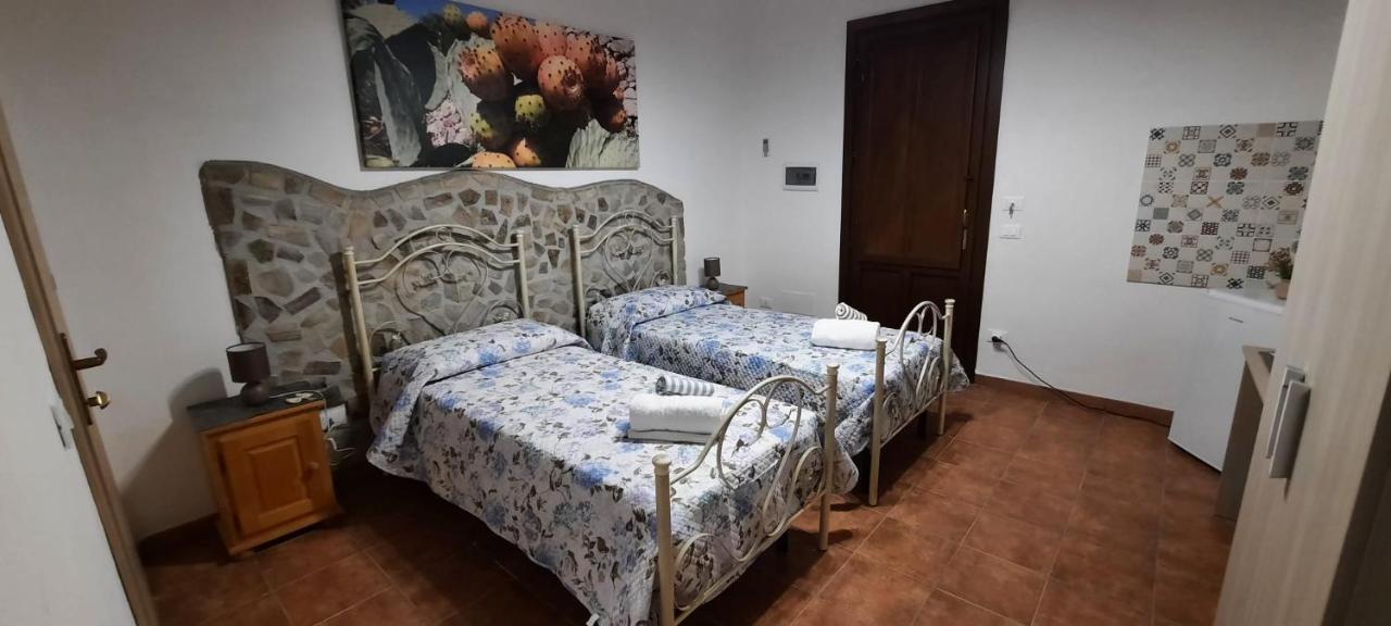 El Pavino Agriturismo Ristorante Pizzeria Alloggi Porticalazzo Eksteriør billede